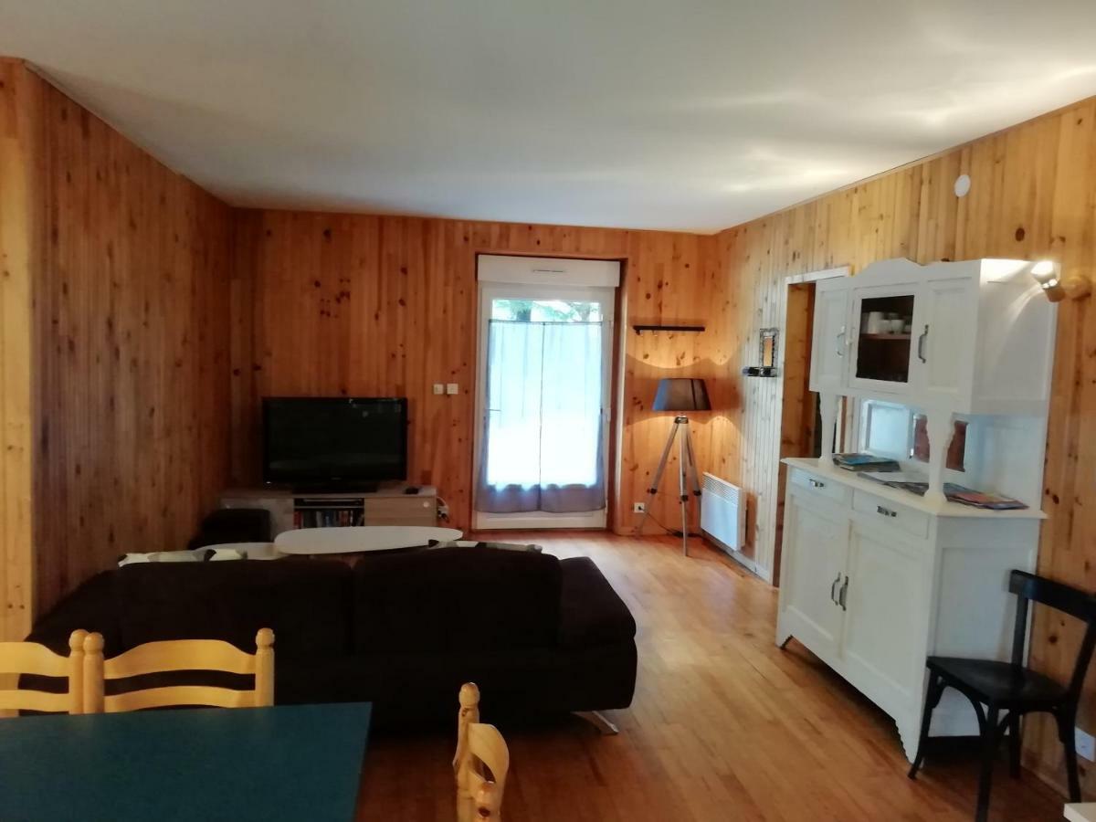 Ferienwohnung Le Grand Saule Aston Exterior foto