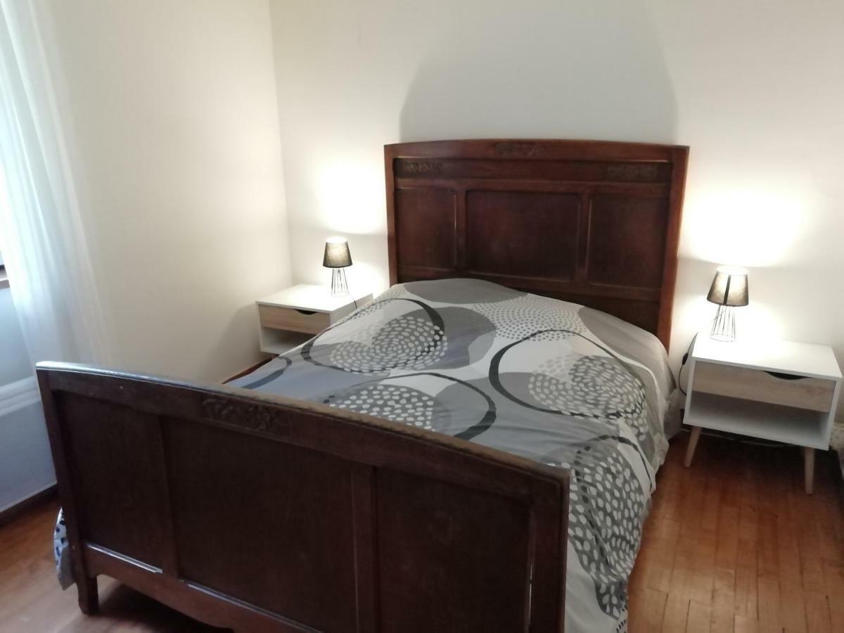 Ferienwohnung Le Grand Saule Aston Exterior foto